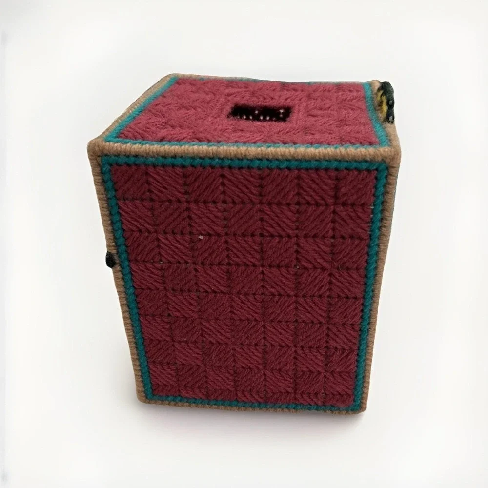 Tweety Bird Sylvester Looney Tunes Tissue Box‎ Cover OS Burgundy Vintage